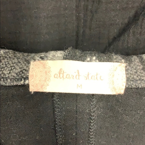 Sweater - Picture 5 of 5